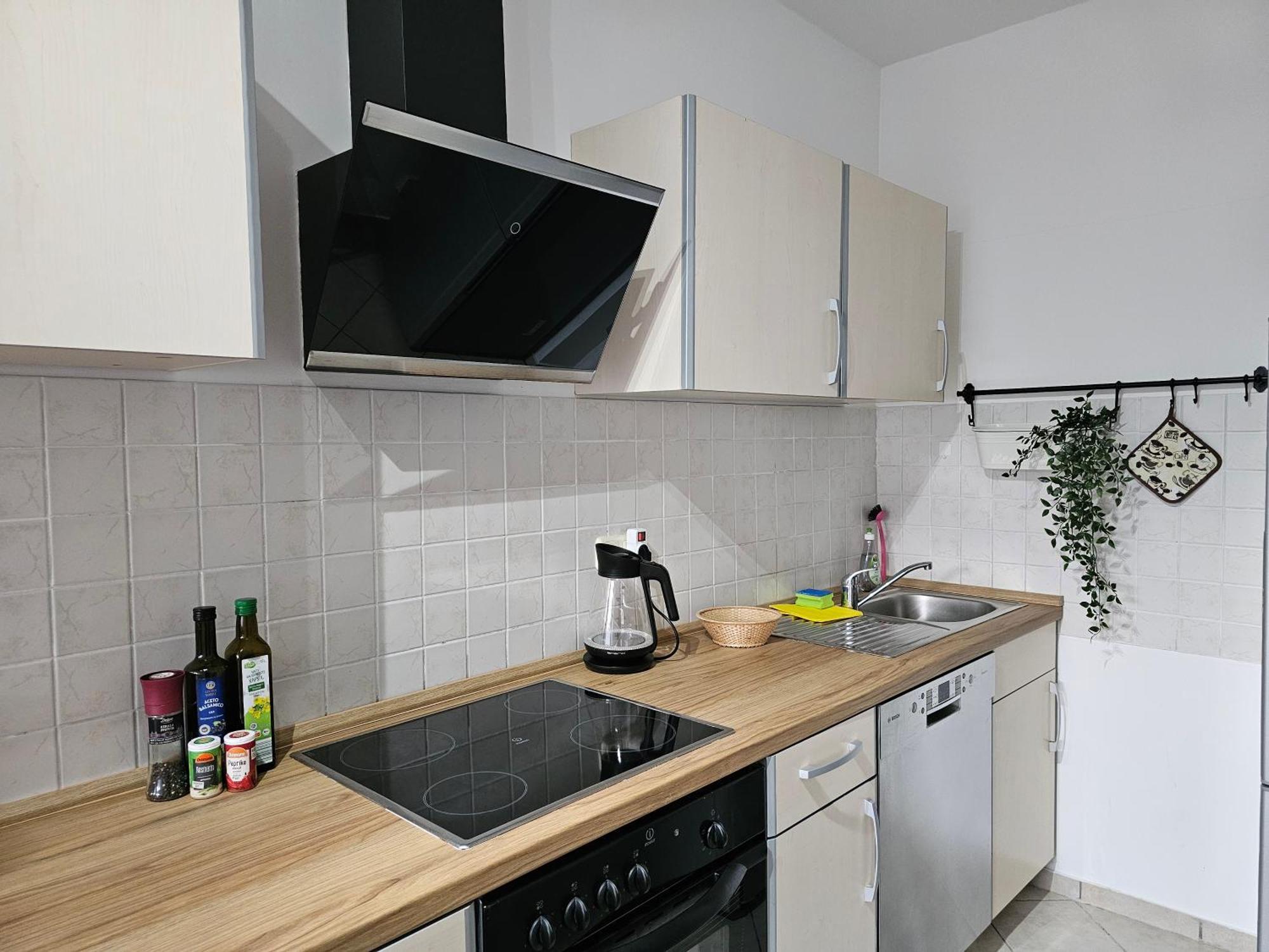 Apartment Naehe Duesseldorf Messe Expo, Airport, Train Station Duisburgo Esterno foto